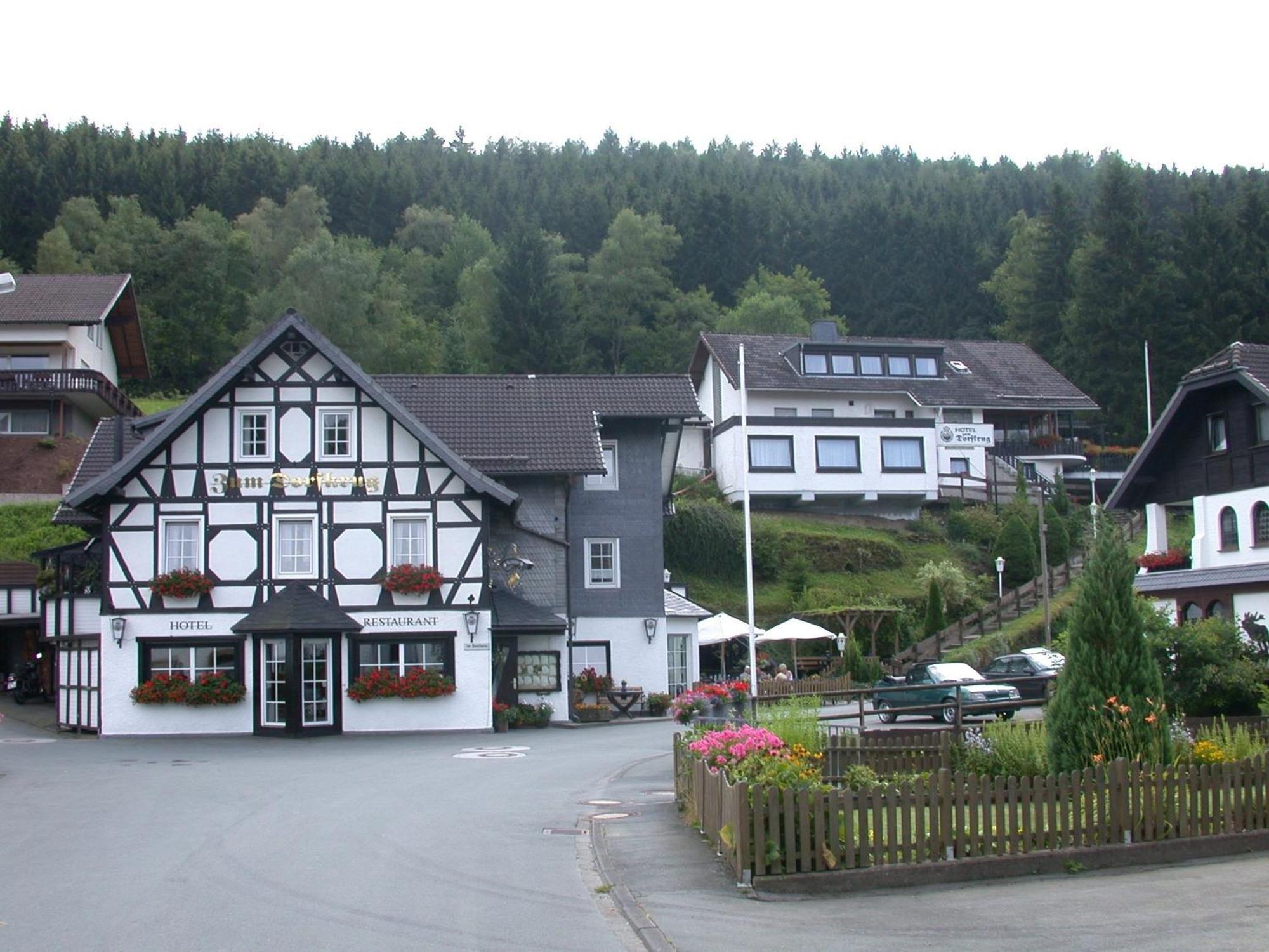 Hotel-Restaurant Zum Dorfkrug Винтерберг Екстериор снимка