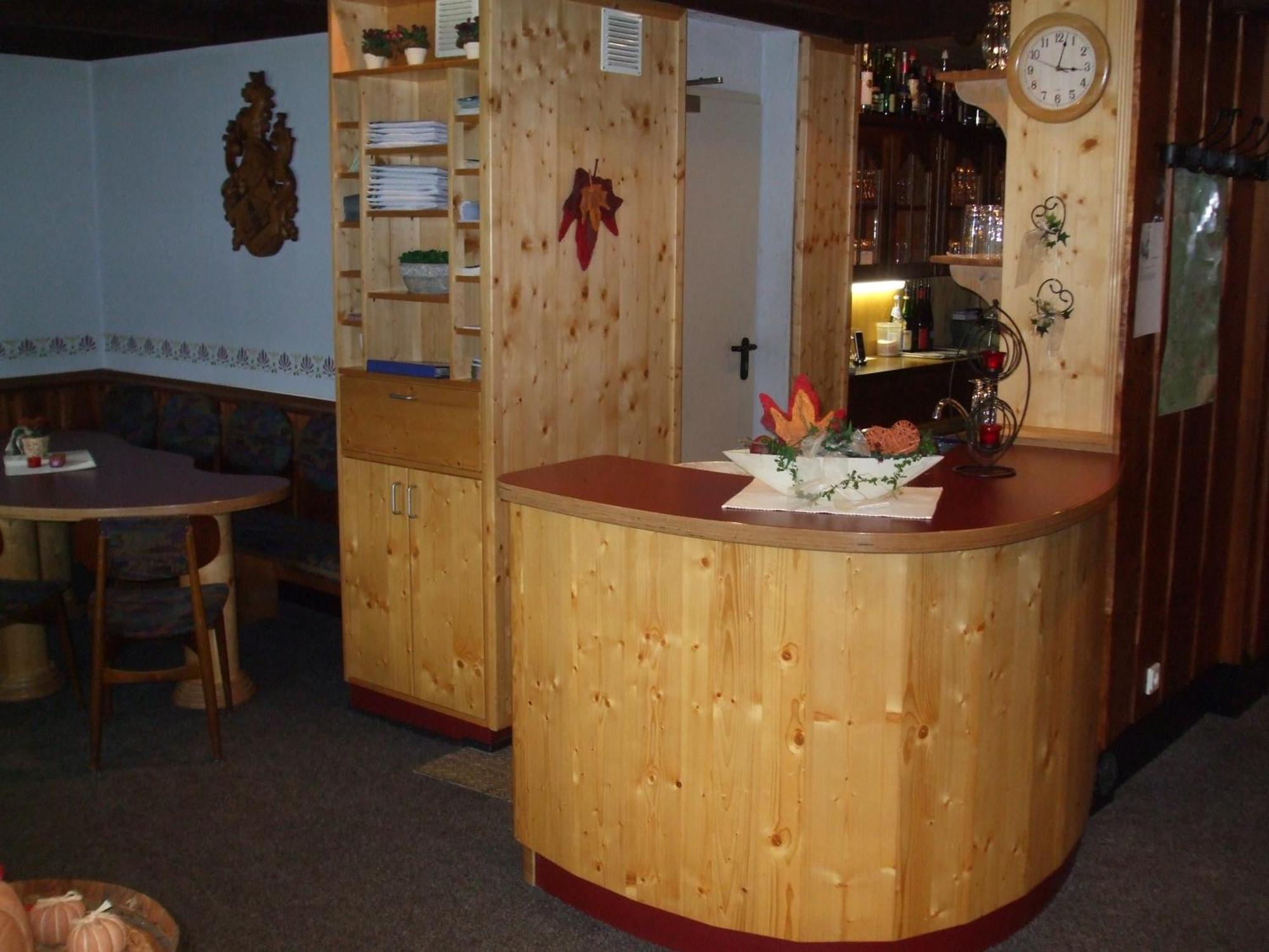 Hotel-Restaurant Zum Dorfkrug Винтерберг Екстериор снимка