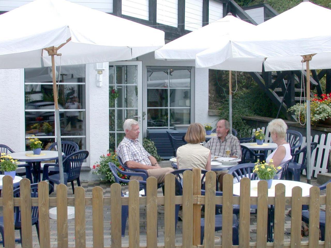 Hotel-Restaurant Zum Dorfkrug Винтерберг Екстериор снимка